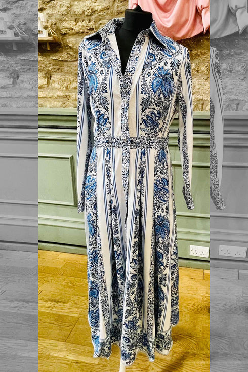 Classic & Enthralling Vintage Floral Print Collared, Long Sleeve, A-Line, Day and Evening Wear, Office & Party Dress