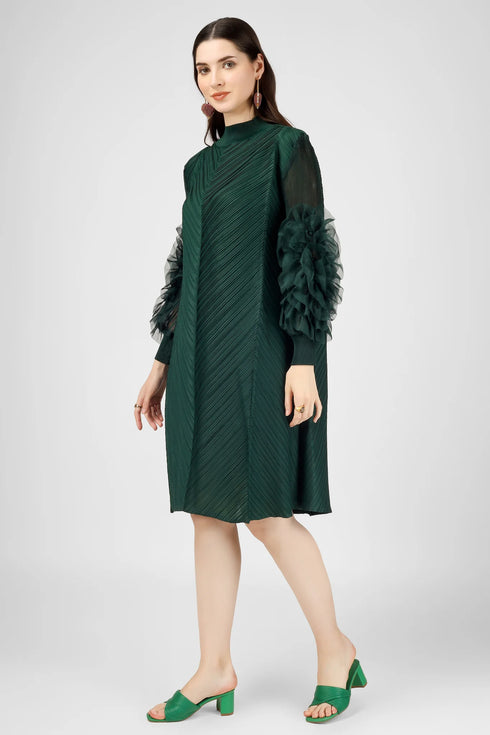 Runway Fashion Drop-Dead Gorgeous Petal Ruffled Sleeve, Mock Neck, Pleated Party, Festive Vintage Women's Dress