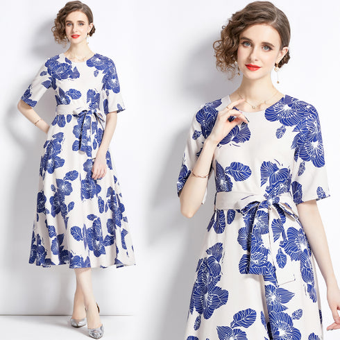 Elegant & Stylish Floral Print, Short Sleeve, Belted, A-Line Flared Enticing Vintage Daywear & Evening Vestidos
