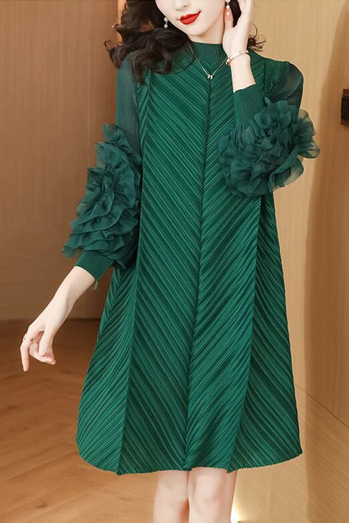 Runway Fashion Drop-Dead Gorgeous Petal Ruffled Sleeve, Mock Neck, Pleated Party, Festive Vintage Women's Dress