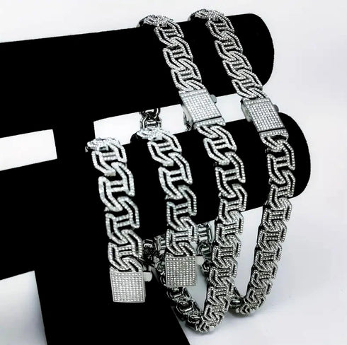 2-Pc ICED OUT Tiger Head 14K Gold Plated CZ Wide 'H' Shape Cuban Chain Necklace