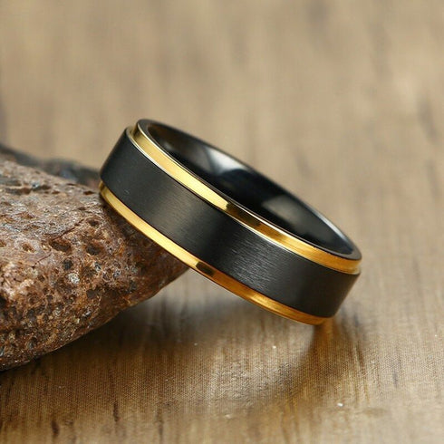 Men's 8mm Tungsten Comfort-Fit Black & 18K Gold Trim Engagement Wedding Band
