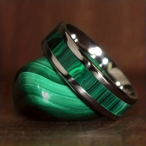 Men 8mm Tungsten Beveled Edge Comfort-Fit Fabricated Malachite Inlay Wedding Band
