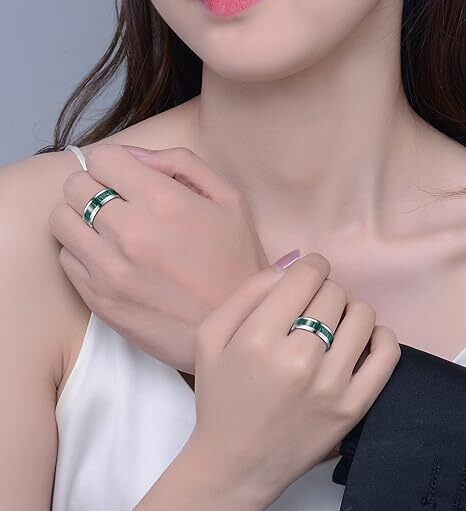 Beveled Edge Comfort-Fit Fabricated Malachite Inlay 8mm Tungsten Wedding Band