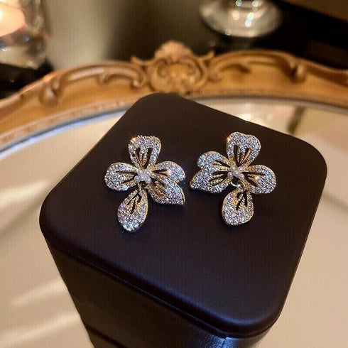 Elegant Round Cut Floral Stud 14K Gold-Plated Cubic Zirconia Women Earrings