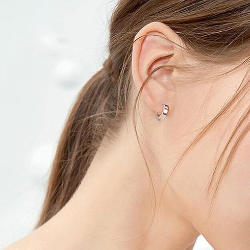 2pcs Titanium Steel Classic Hypoallergenic Men & Women Huggie Hoop Earrings