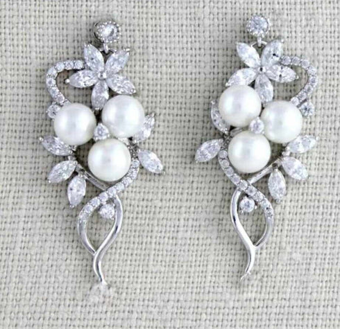 Stunning White Pearl 14K White Gold Plated Cubic Zirconia Women Earrings